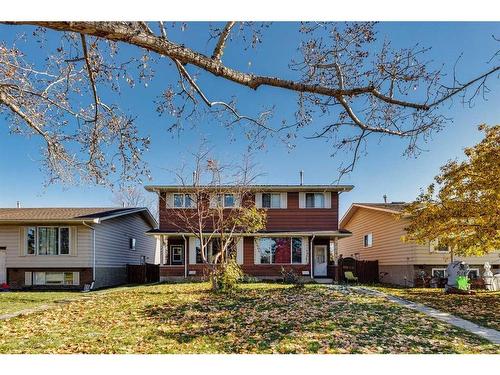 7844 21A Street Se, Calgary, AB - Outdoor With Facade