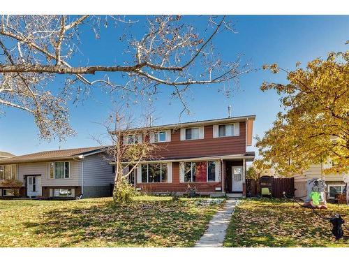 7844 21A Street Se, Calgary, AB - Outdoor With Facade