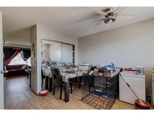 7844 21A Street Se, Calgary, AB - Indoor