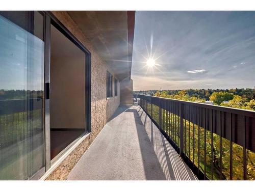 611-9800 Horton Road Sw, Calgary, AB - Outdoor With Balcony With Exterior