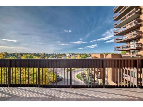 611-9800 Horton Road Sw, Calgary, AB - Outdoor With Balcony