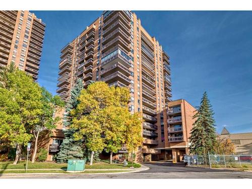 611-9800 Horton Road Sw, Calgary, AB - Outdoor With Balcony With Facade