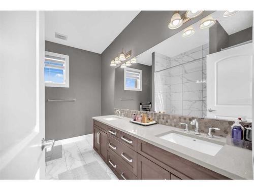 137 Cityside Road Ne, Calgary, AB - Indoor Photo Showing Bathroom