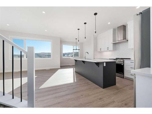 11 Creekstone Gardens Sw, Calgary, AB - Indoor Photo Showing Kitchen With Upgraded Kitchen