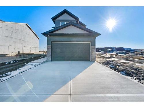 11 Creekstone Gardens Sw, Calgary, AB - Outdoor