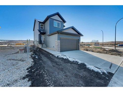 11 Creekstone Gardens Sw, Calgary, AB - Outdoor