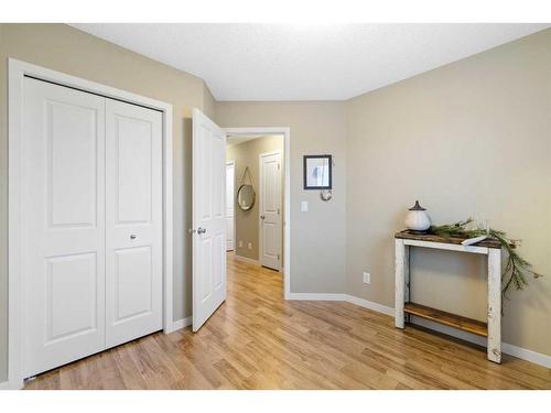 2037 New Brighton Park Se, Calgary, AB - Indoor