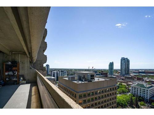 2611-221 6 Avenue Se, Calgary, AB - Outdoor With View