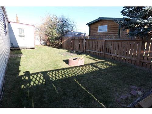 24-Riley St Street, High River, AB - Outdoor