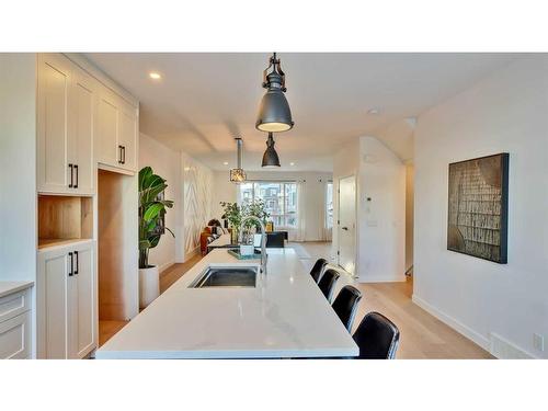 367 Sage Hill Rise Nw, Calgary, AB - Indoor Photo Showing Kitchen