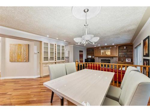 143 Christie Knoll Heights Sw, Calgary, AB - Indoor Photo Showing Dining Room