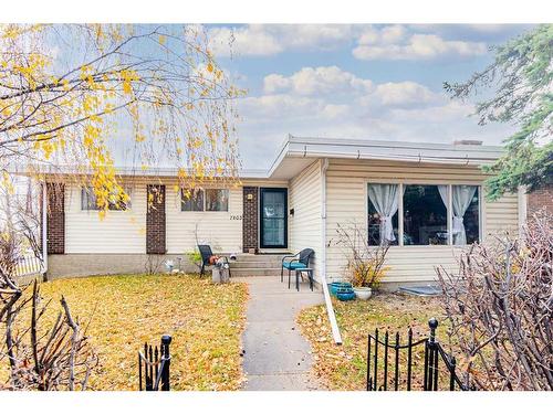 7803 Silver Springs Road Nw, Calgary, AB - Outdoor