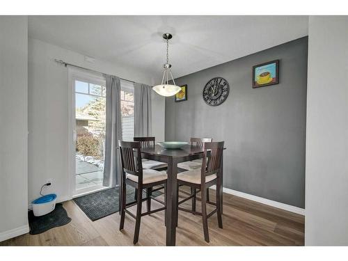 131 Prestwick Villas Se, Calgary, AB - Indoor Photo Showing Dining Room