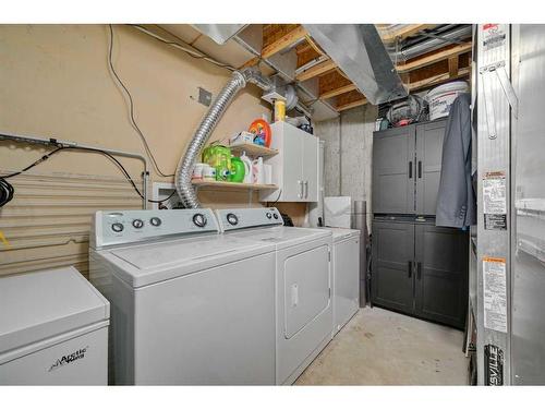 131 Prestwick Villas Se, Calgary, AB - Indoor Photo Showing Laundry Room