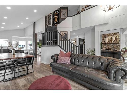 303 Coral Sands Terrace Ne, Calgary, AB - Indoor Photo Showing Living Room