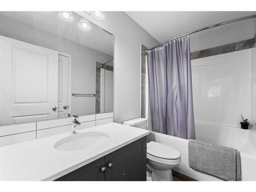 183 Seton Heath Se, Calgary, AB - Indoor Photo Showing Bathroom