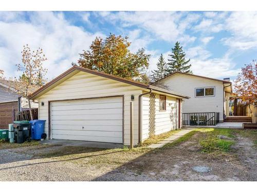 3224 108 Avenue Sw, Calgary, AB - Outdoor With Exterior