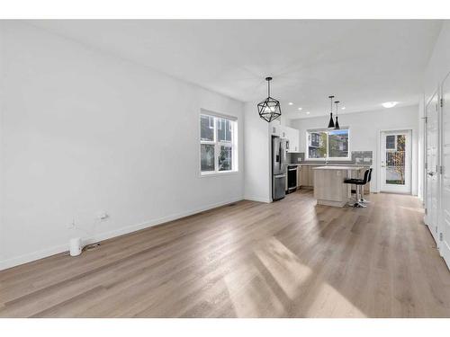 118-137 Red Embers Link Ne, Calgary, AB - Indoor Photo Showing Living Room