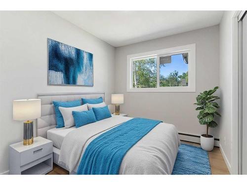 94 Haysboro Crescent Sw, Calgary, AB - Indoor Photo Showing Bedroom