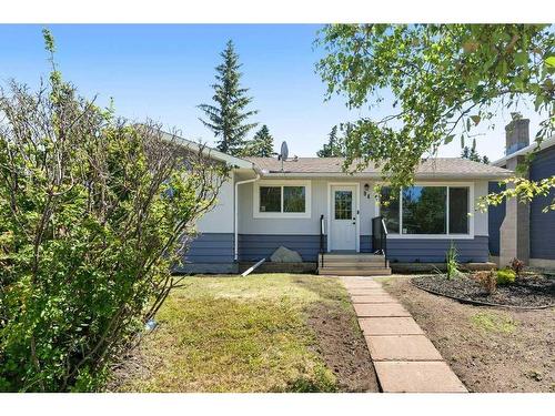 94 Haysboro Crescent Sw, Calgary, AB - Outdoor