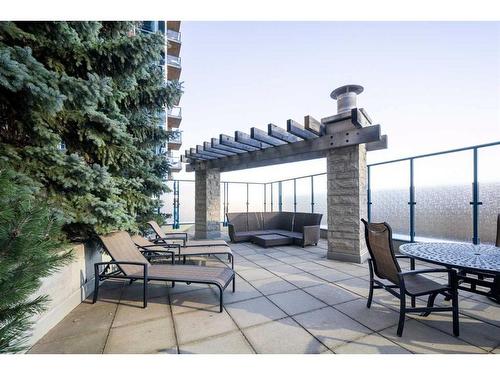 2301-910 5 Avenue Sw, Calgary, AB - Outdoor With Deck Patio Veranda