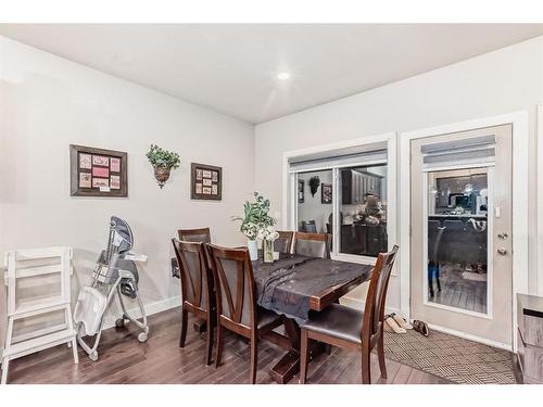 4803 4 Street, Calgary, AB - Indoor Photo Showing Dining Room