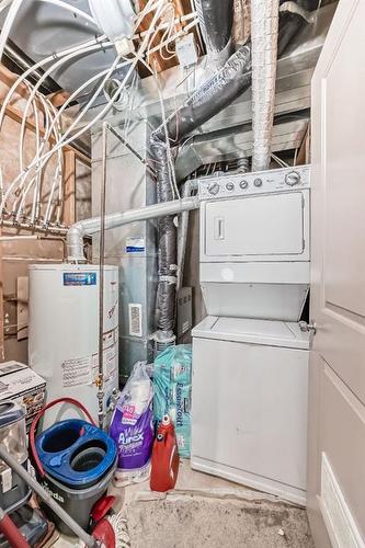 4803 4 Street, Calgary, AB - Indoor Photo Showing Laundry Room