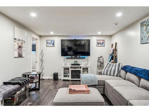 421 Rundleson Place Ne, Calgary, AB - Indoor