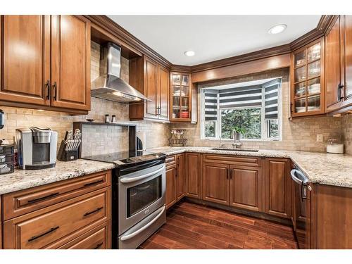 421 Rundleson Place Ne, Calgary, AB - Indoor Photo Showing Kitchen With Upgraded Kitchen