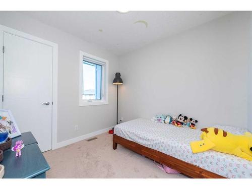 77 Homestead Boulevard Ne, Calgary, AB - Indoor Photo Showing Bedroom