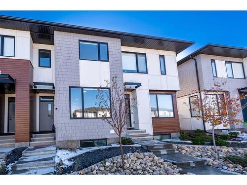 77 Homestead Boulevard Ne, Calgary, AB - Outdoor