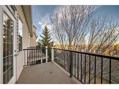 15-43 Springborough Boulevard Sw, Calgary, AB - Outdoor With Balcony With Exterior