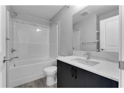 3163 Chinook Winds Drive Sw, Airdrie, AB - Indoor Photo Showing Bathroom