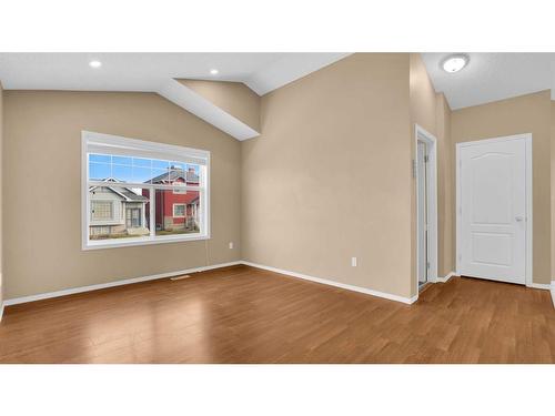 40 Saddlefield Road Ne, Calgary, AB - Indoor Photo Showing Other Room