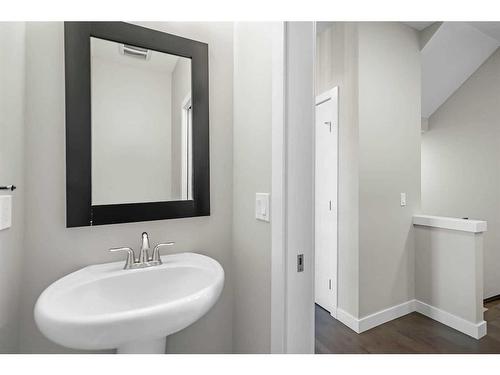 90 Sage Meadows Way Nw, Calgary, AB - Indoor Photo Showing Bathroom