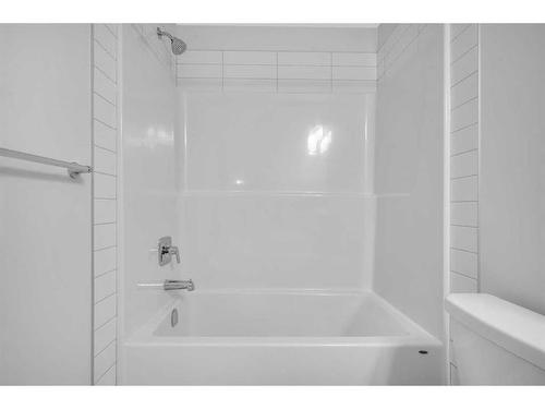 37 Amblefield Passage Nw, Calgary, AB - Indoor Photo Showing Bathroom