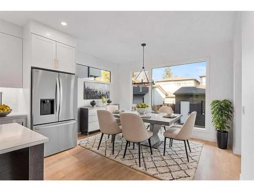 3318 42 Street Sw, Calgary, AB - Indoor Photo Showing Dining Room