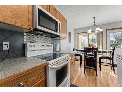 81 Covebrook Close Ne, Calgary, AB - Indoor Photo Showing Kitchen