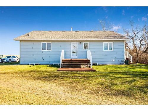 210044 255 Road, Rural Vulcan County, AB - Outdoor