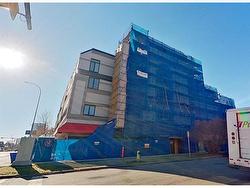 307-103 10 Avenue NW Calgary, AB T2M 0B4