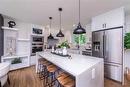 908 87 Avenue Sw, Calgary, AB  - Indoor Photo Showing Kitchen With Stainless Steel Kitchen With Upgraded Kitchen 