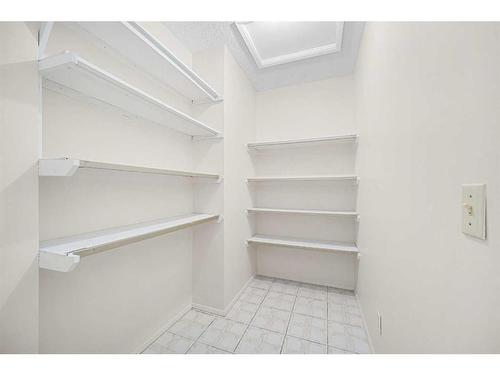 527-200 Brookpark Drive Sw, Calgary, AB - Indoor With Storage