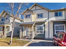 1101-111 Tarawood Lane NE Calgary, AB T3J 5B9