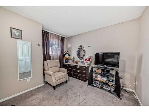 1101-111 Tarawood Lane Ne, Calgary, AB - Indoor