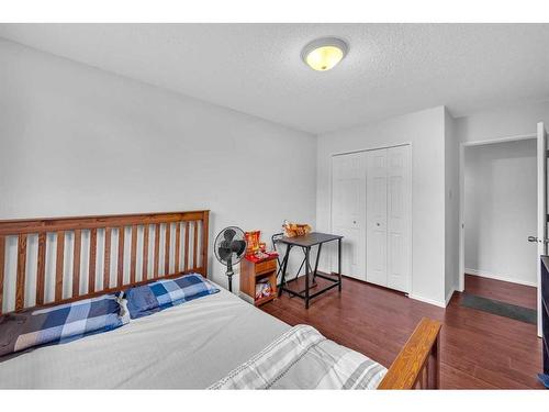 451-1620 8 Avenue Nw, Calgary, AB - Indoor Photo Showing Bedroom