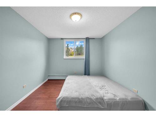 451-1620 8 Avenue Nw, Calgary, AB - Indoor Photo Showing Bedroom