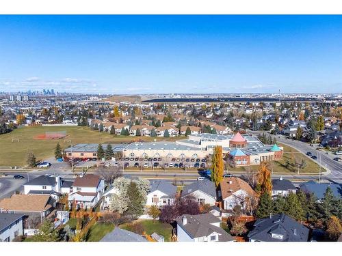 2922 Douglasdale Boulevard Se, Calgary, AB - Outdoor With View