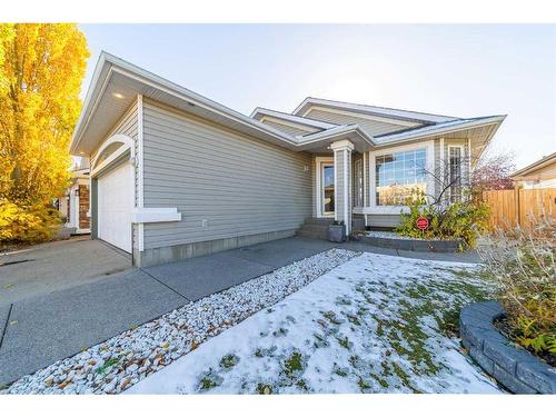 2922 Douglasdale Boulevard Se, Calgary, AB - Outdoor