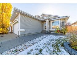 2922 Douglasdale Boulevard SE Calgary, AB T2Z 2H9