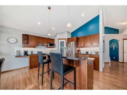 60 Brightondale Close Se, Calgary, AB - Indoor Photo Showing Kitchen